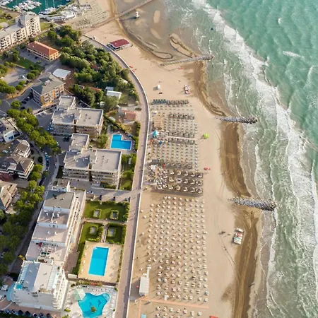 Apartman Duplex Only 150mt From The *