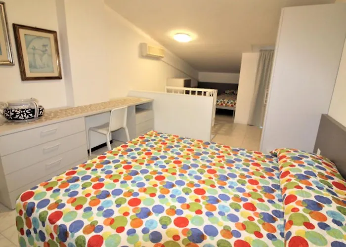 Duplex Only 150mt From The * Lignano Sabbiadoro