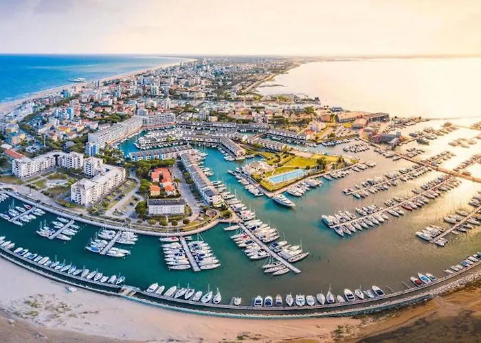 Duplex Only 150mt From The